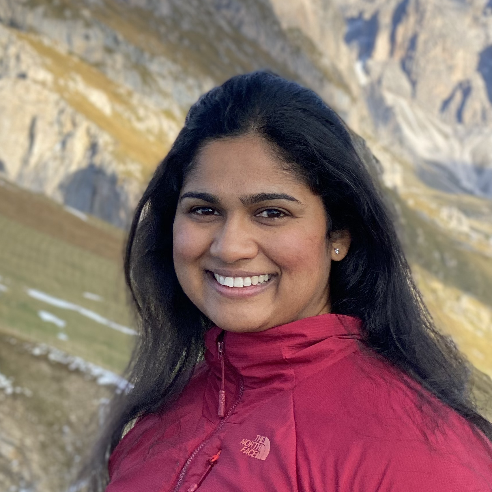Sneha Profile Square Dolomites Compressed Facilitator Sneha' Profile Picture